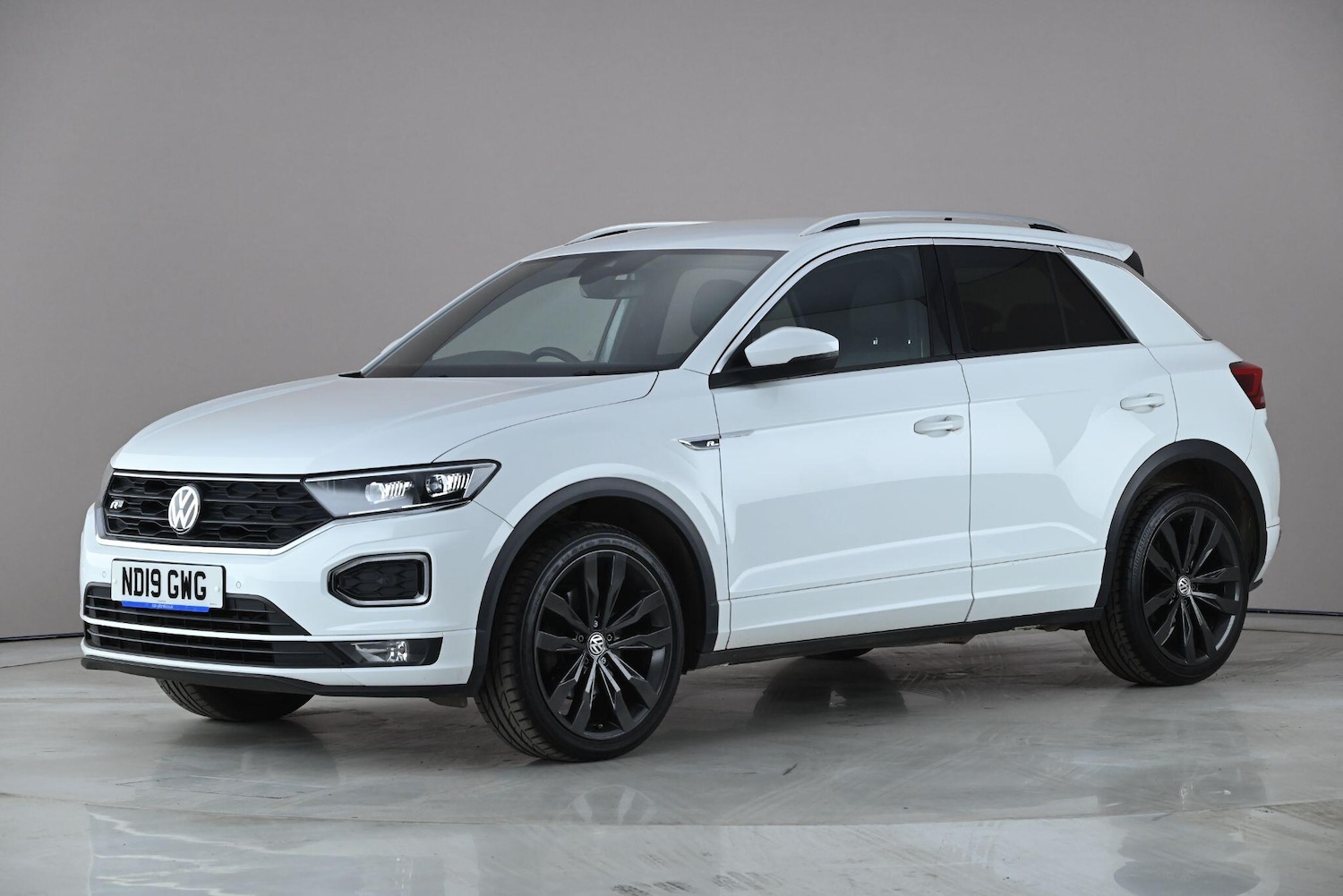 Used Volkswagen T-Roc 2019 for sale - 78157983: Photo 2