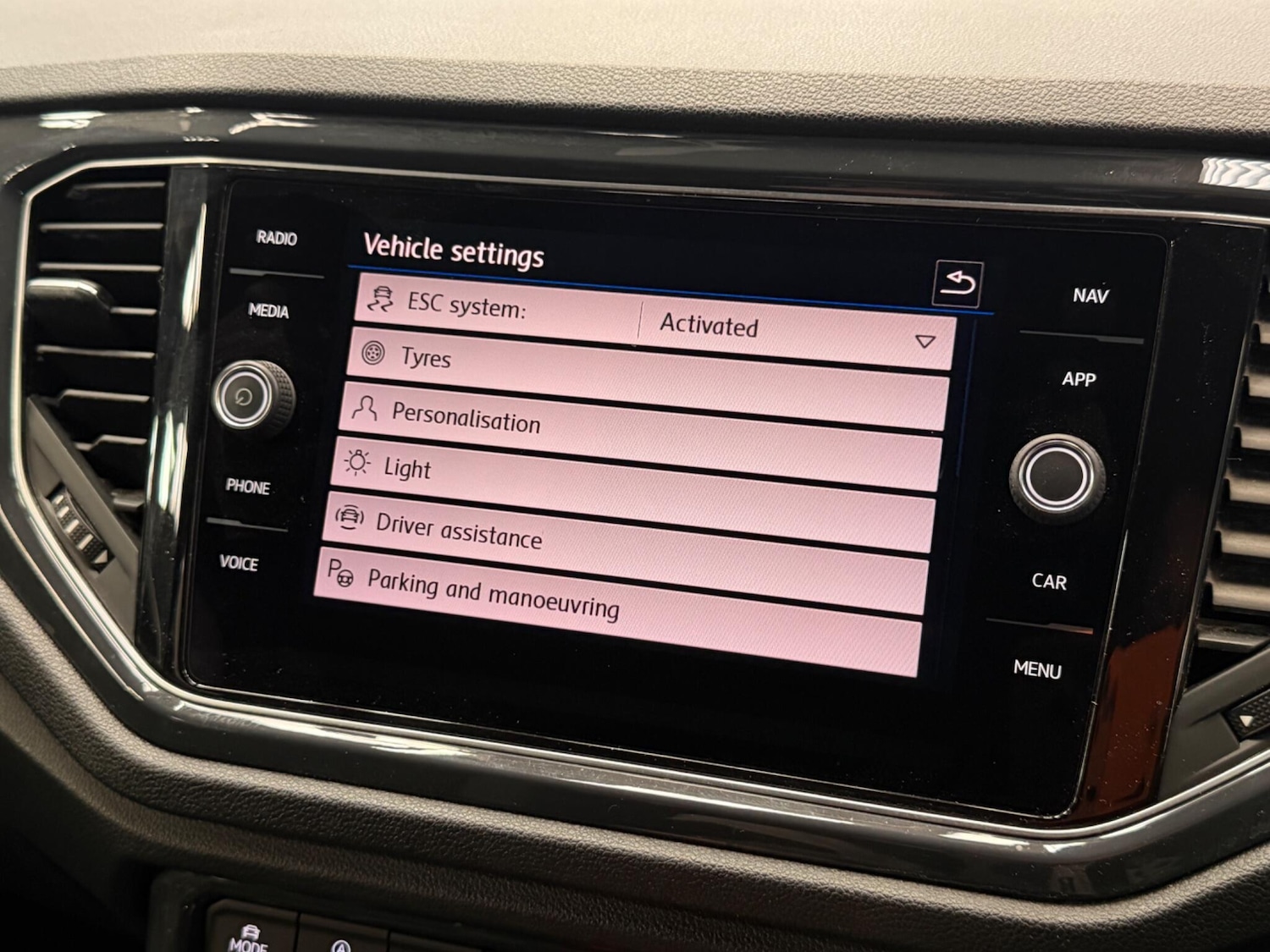 Used Volkswagen T-Roc 2019 for sale - 78157983: Photo 25