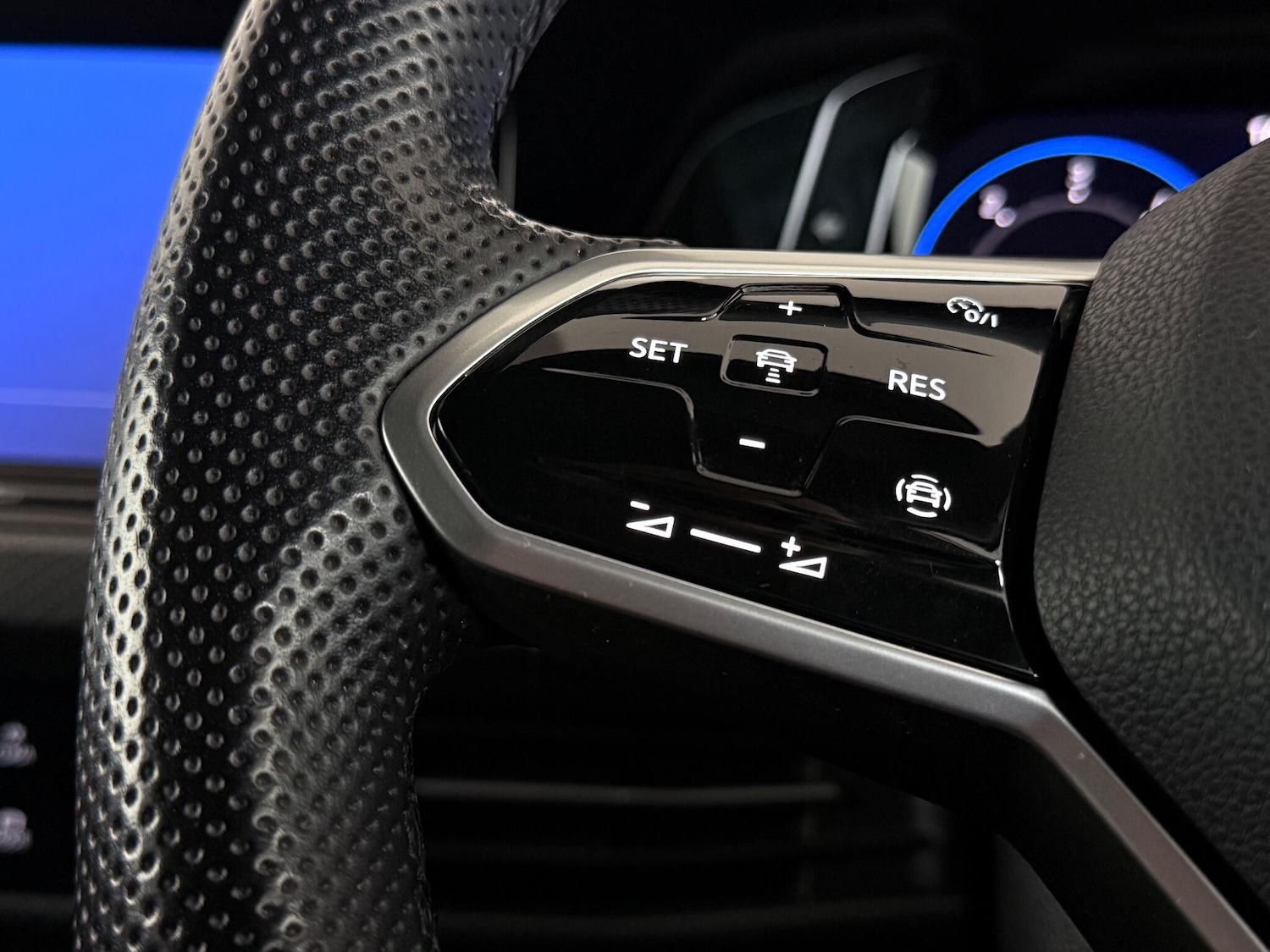 Used Volkswagen Golf 2020 for sale - 76467240: Photo 24