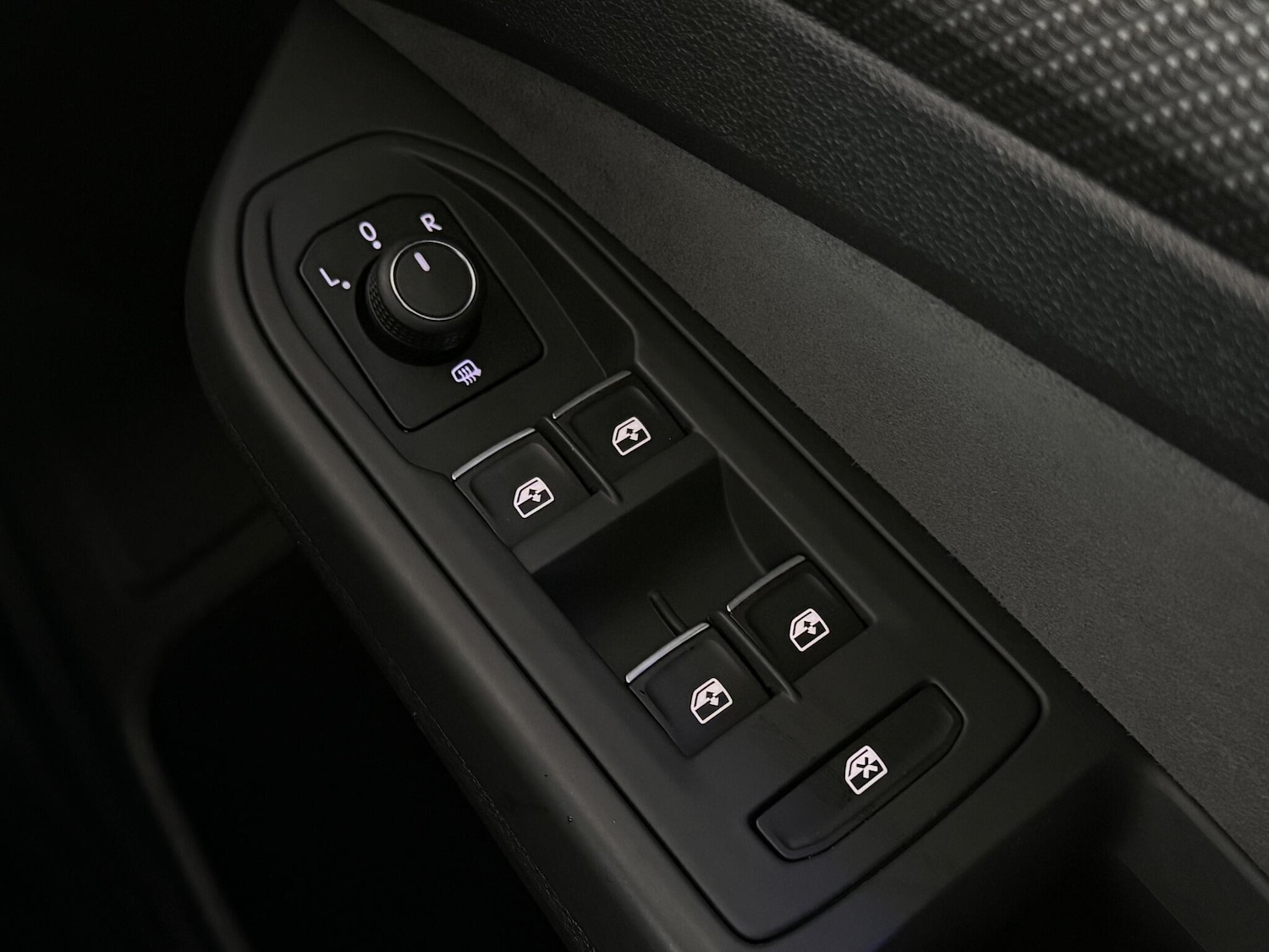 Used Volkswagen Golf 2020 for sale - 76467240: Photo 28