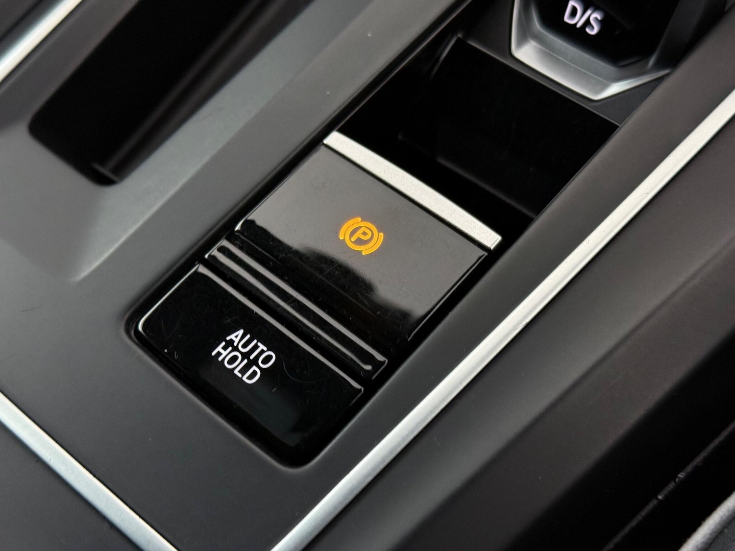 Used Volkswagen Golf 2020 for sale - 76467240: Photo 41