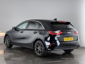 Used Kia Ceed 2022 for sale - 77259504: Photo