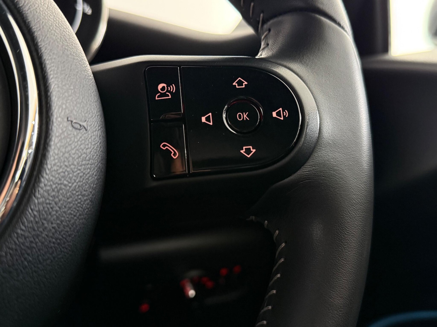 Used MINI Convertible 2022 for sale - 77183086: Photo 24