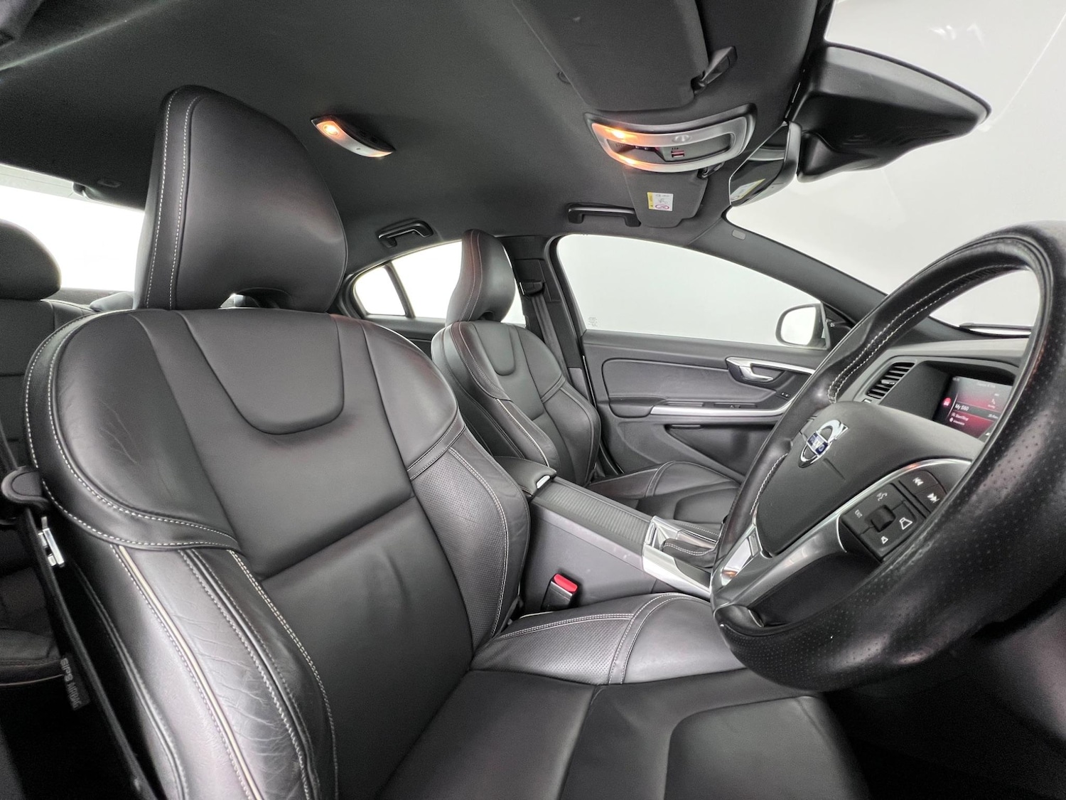 Used Volvo S60 2018 for sale - 76466922: Photo 14