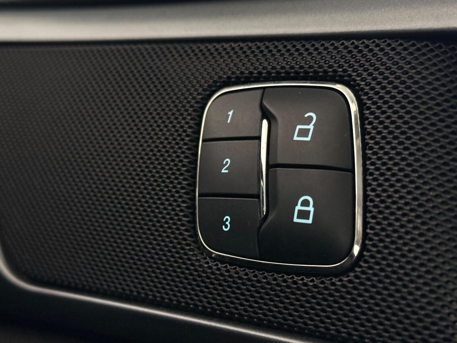 Used Ford Mondeo 2019 for sale - 77054051: Photo 16