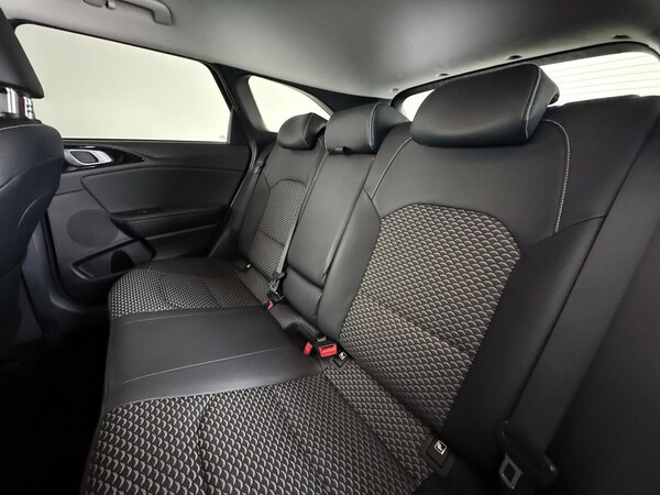 Used Kia Ceed 2022 for sale - 76124196: Photo 17