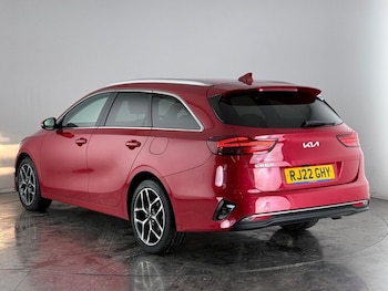 Used Kia Ceed 2022 for sale - 76124196: Photo 4