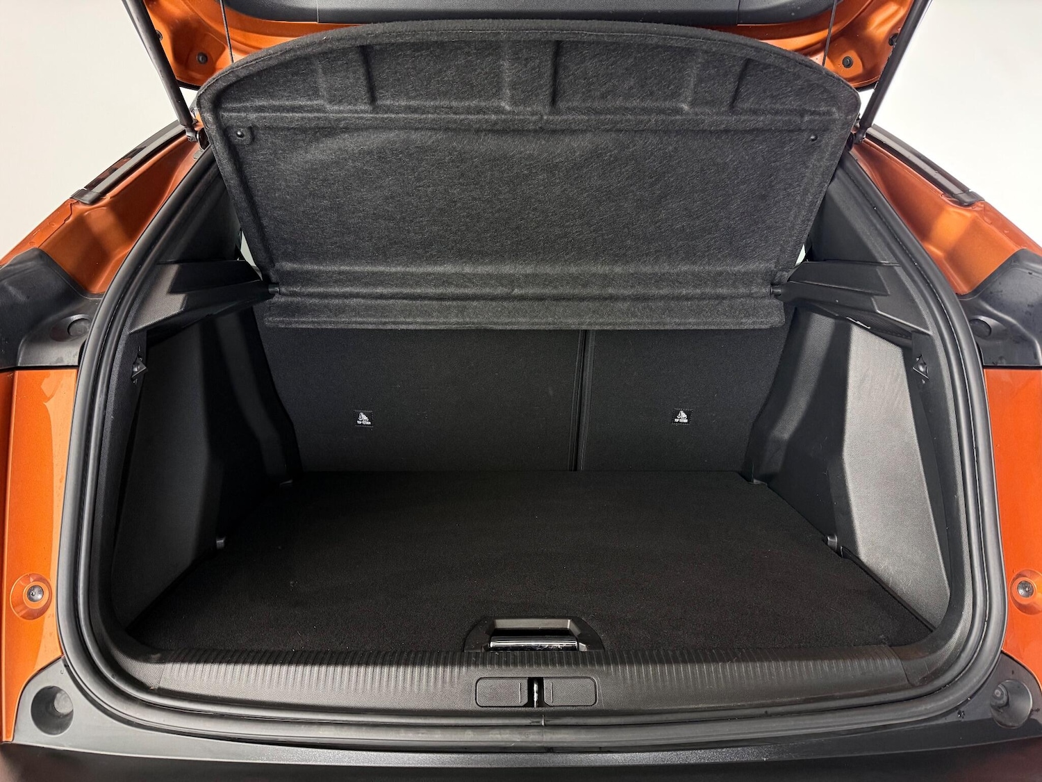 Used Peugeot 2008 2022 for sale - 77246404: Photo 11