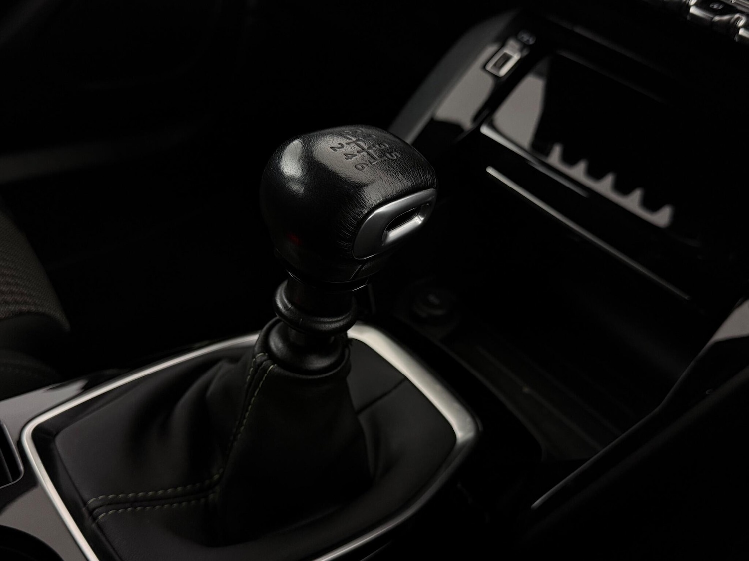 Used Peugeot 2008 2022 for sale - 77246404: Photo 30