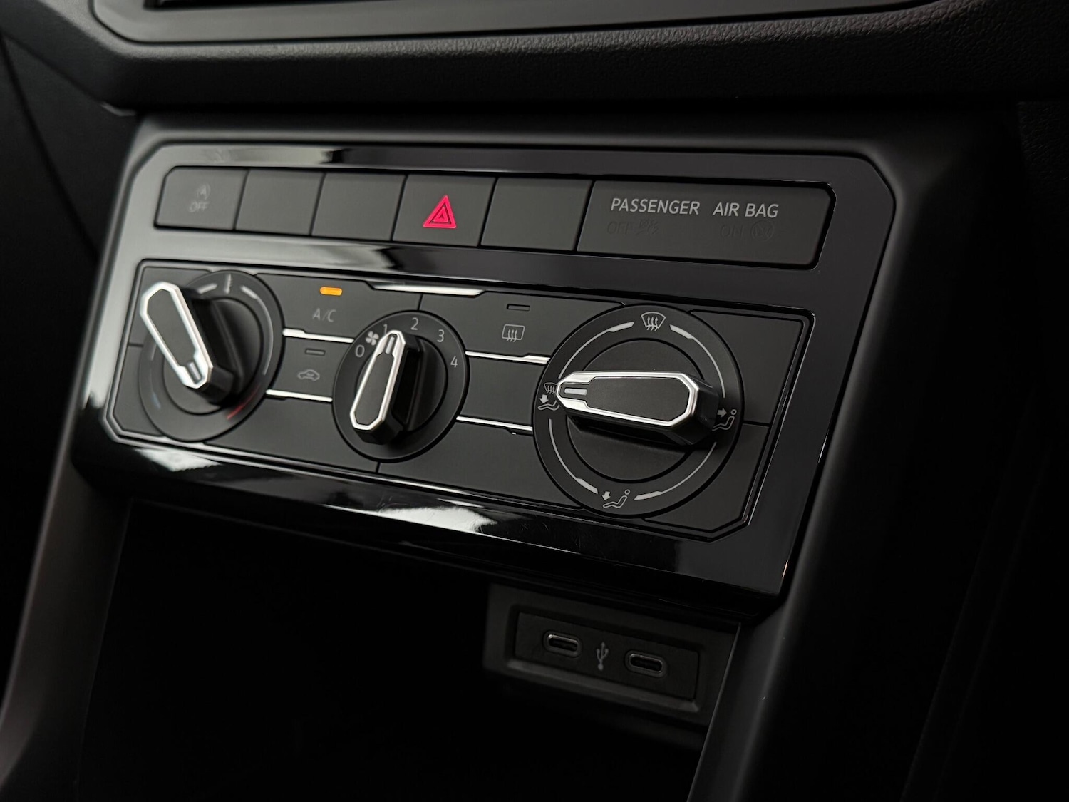 Used Volkswagen T-Cross 2022 for sale - 77182739: Photo 34