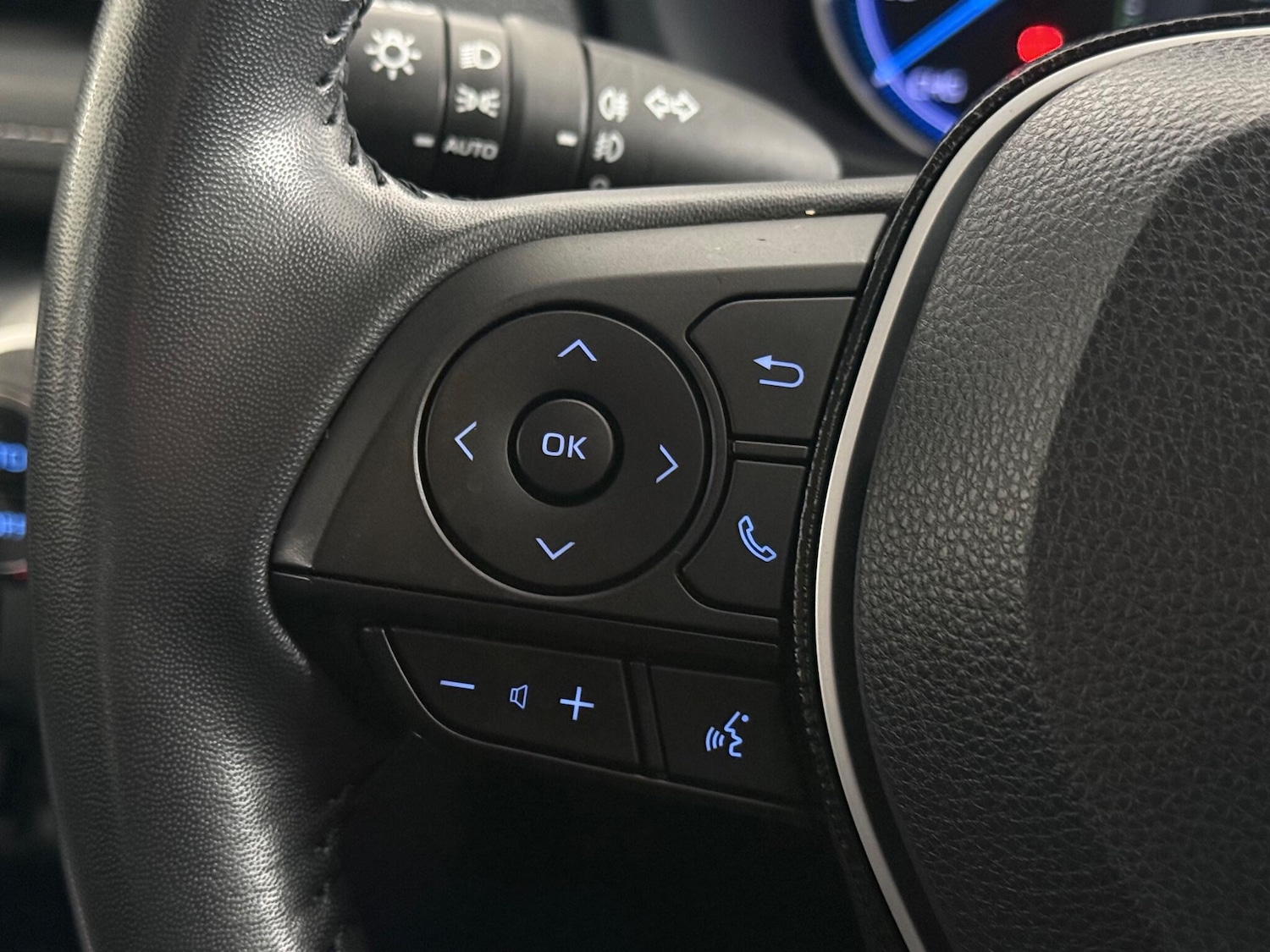 Used Toyota RAV4 2020 for sale - 76466955: Photo 24