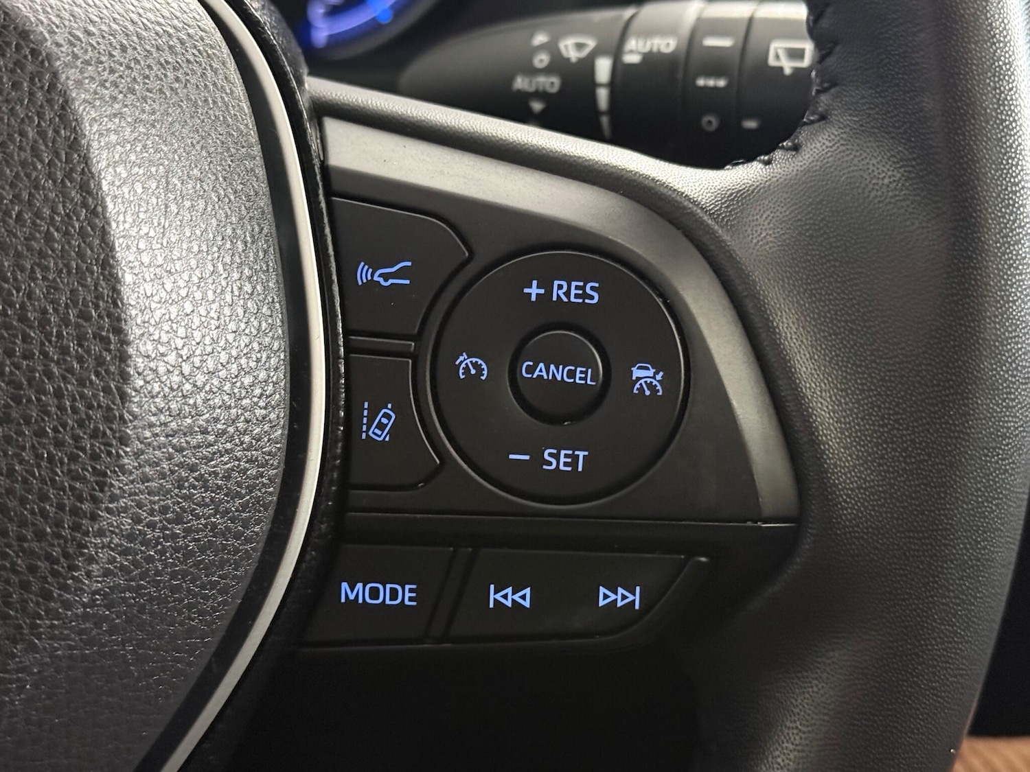 Used Toyota RAV4 2020 for sale - 76466955: Photo 26