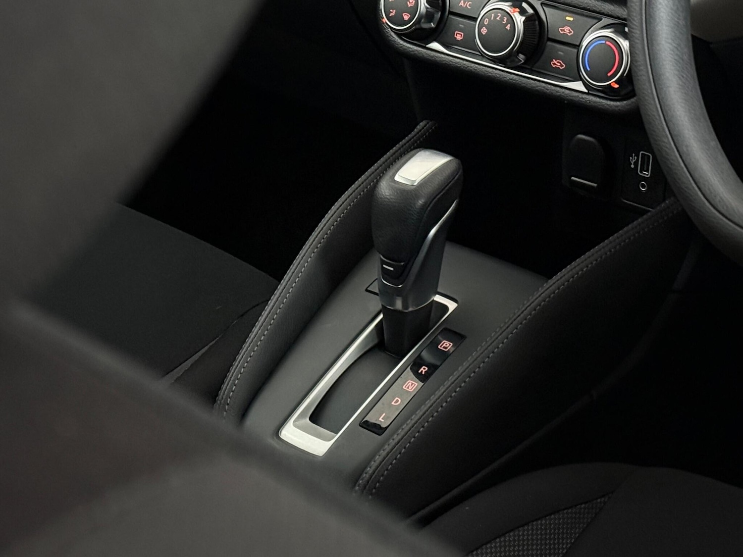 Used Nissan Micra 2021 for sale - 76467004: Photo 32