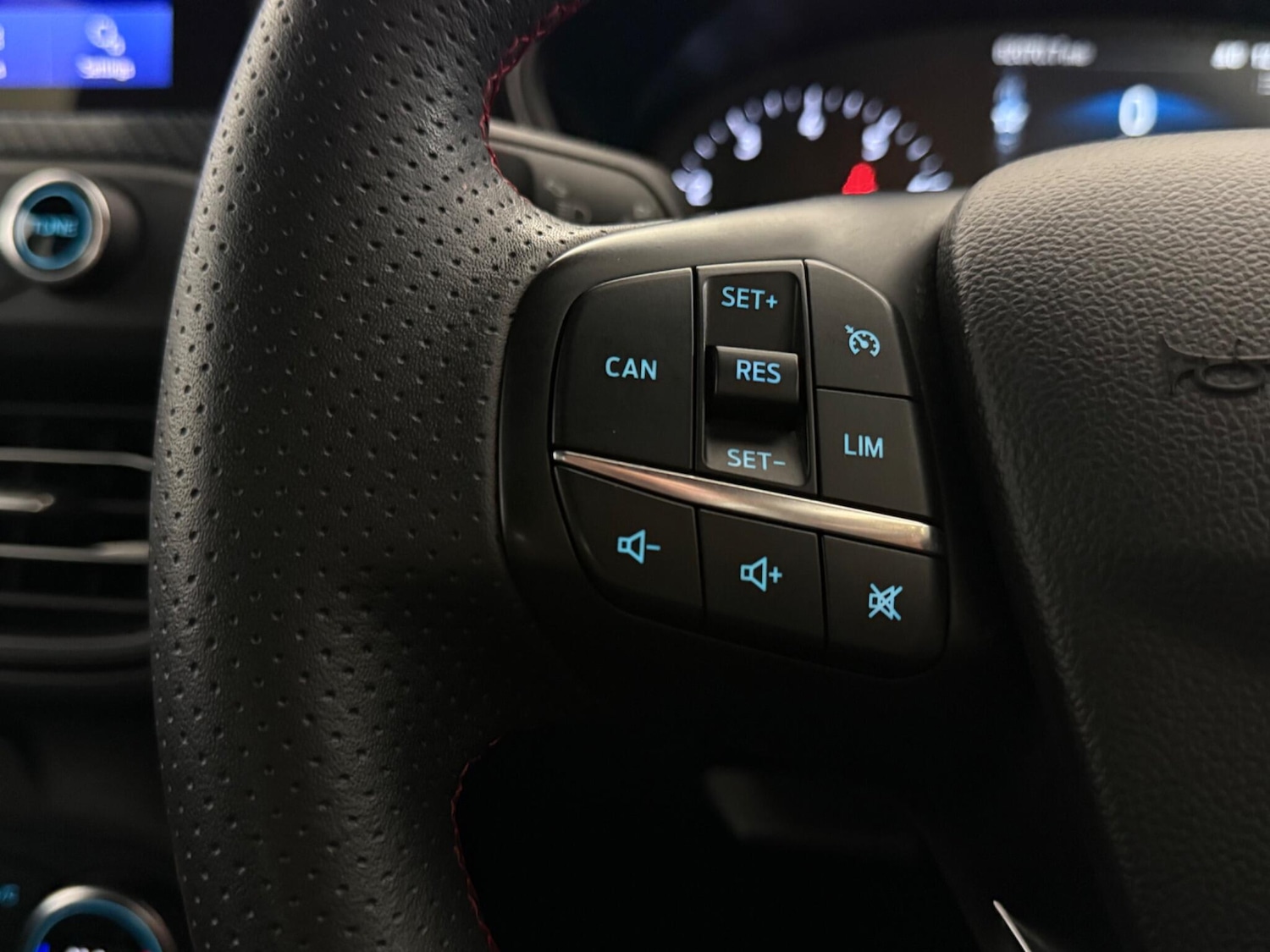 Used Ford Focus 2020 for sale - 77932458: Photo 17