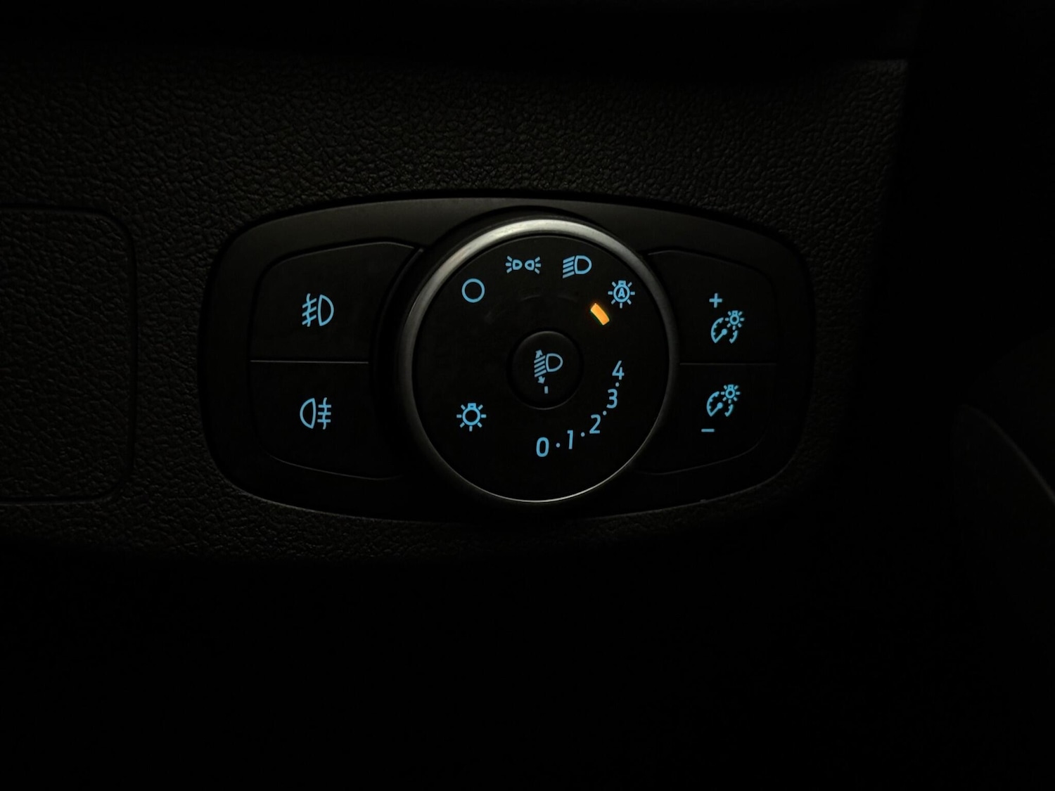 Used Ford Focus 2020 for sale - 77932458: Photo 29