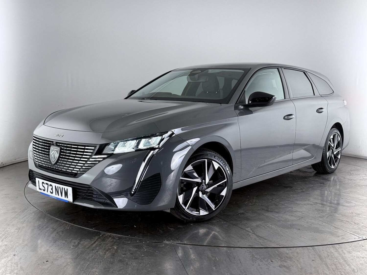 Used Peugeot 308 SW 2023 for sale - 76620571: Photo 44