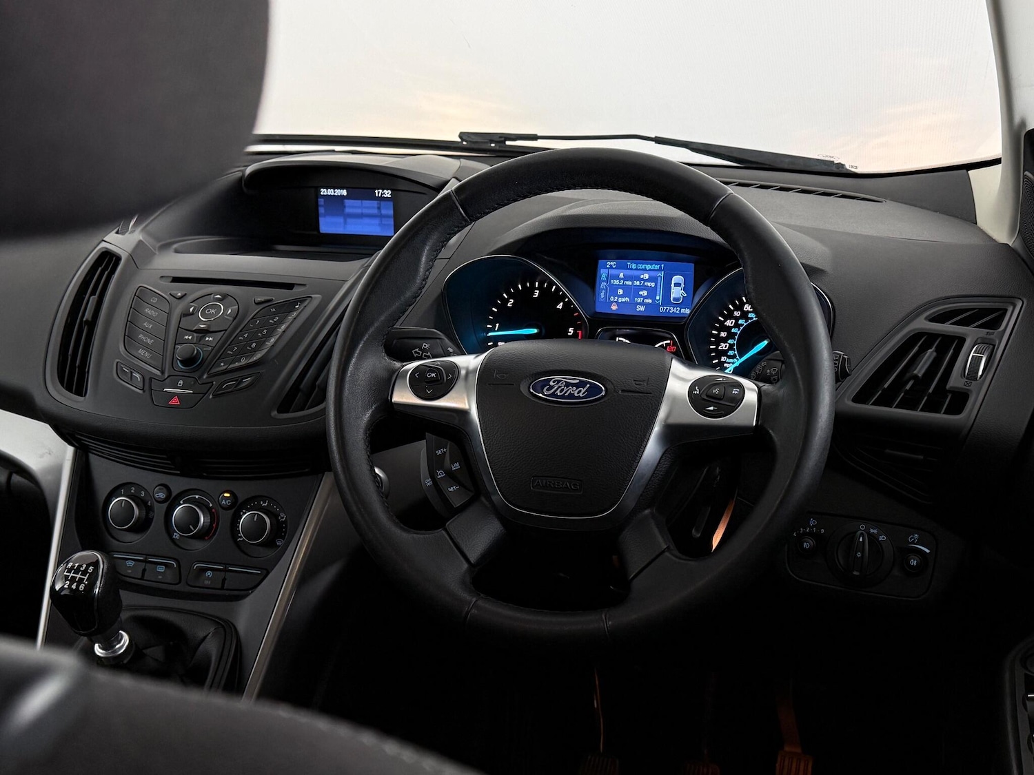 Used Ford Kuga 2016 for sale - 77182653: Photo 11