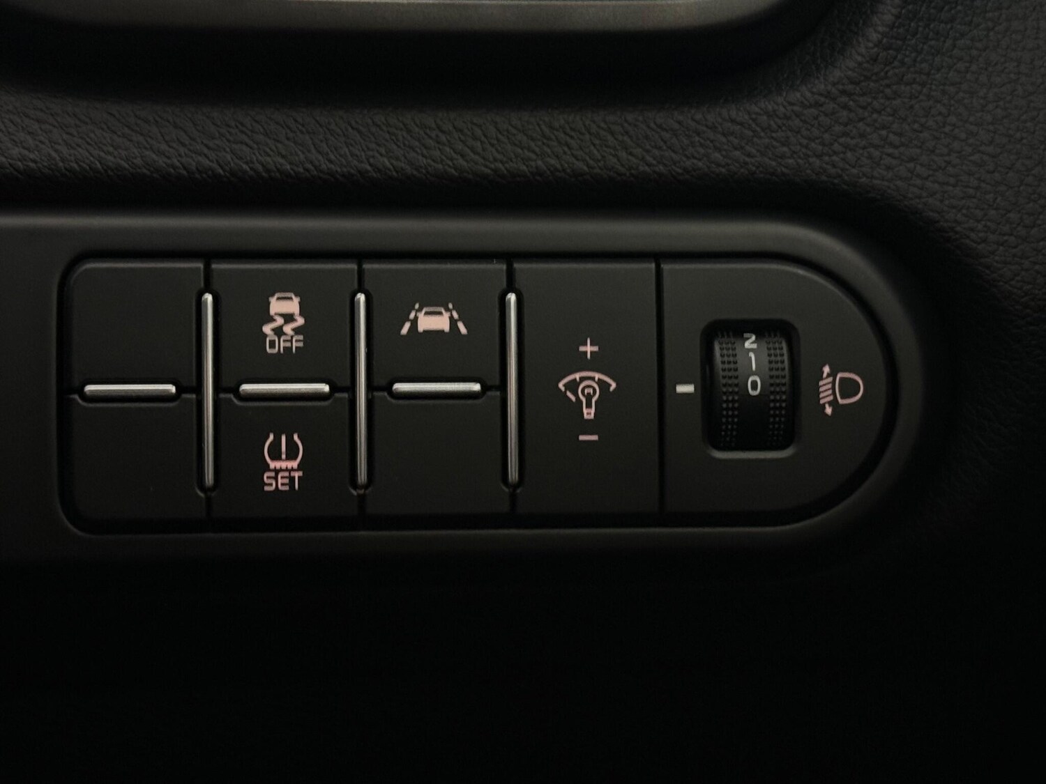 Used Kia XCeed 2020 for sale - 77744242: Photo 31