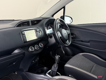 Used Toyota Yaris 2020 for sale - 78959417: Photo