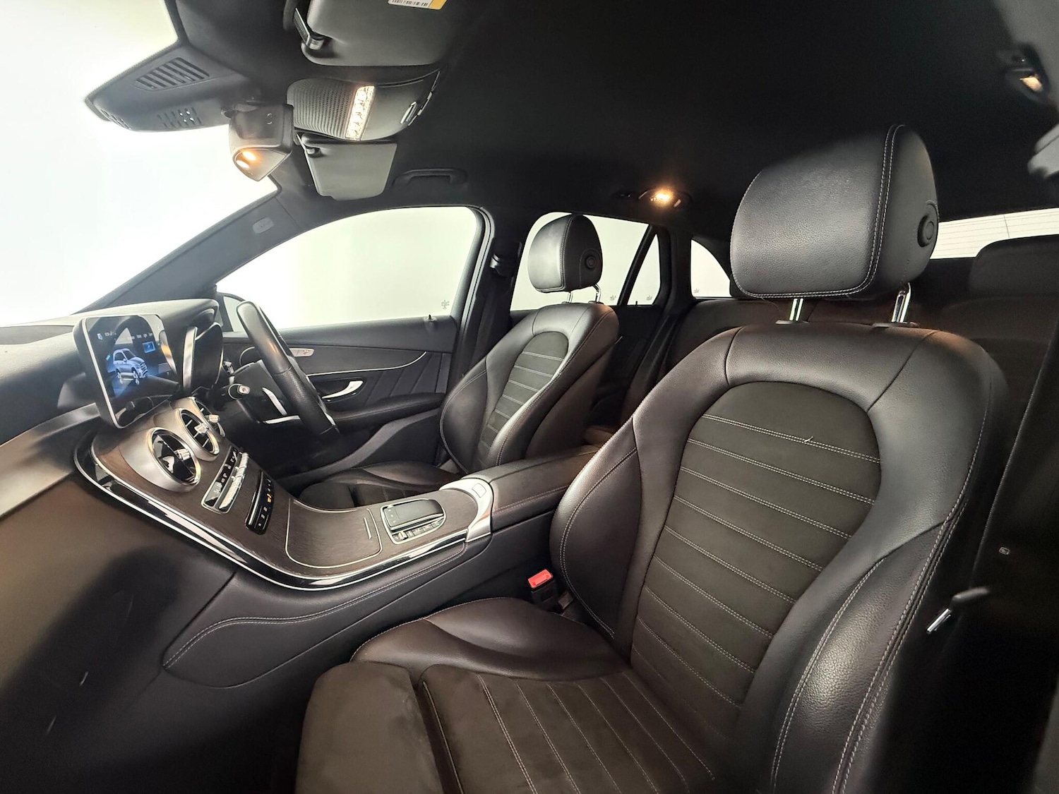 Used Mercedes-Benz GLC 2019 for sale - 77246416: Photo 15