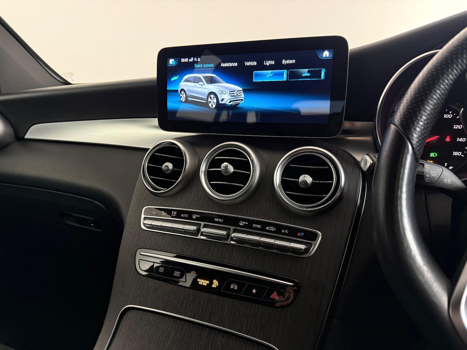 Used Mercedes-Benz GLC 2019 for sale - 77246416: Photo 36