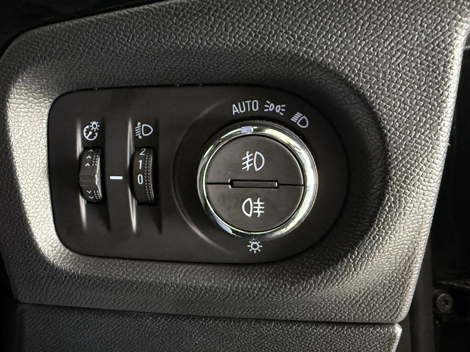 Used Vauxhall Corsa 2023 for sale - 76995738: Photo 24