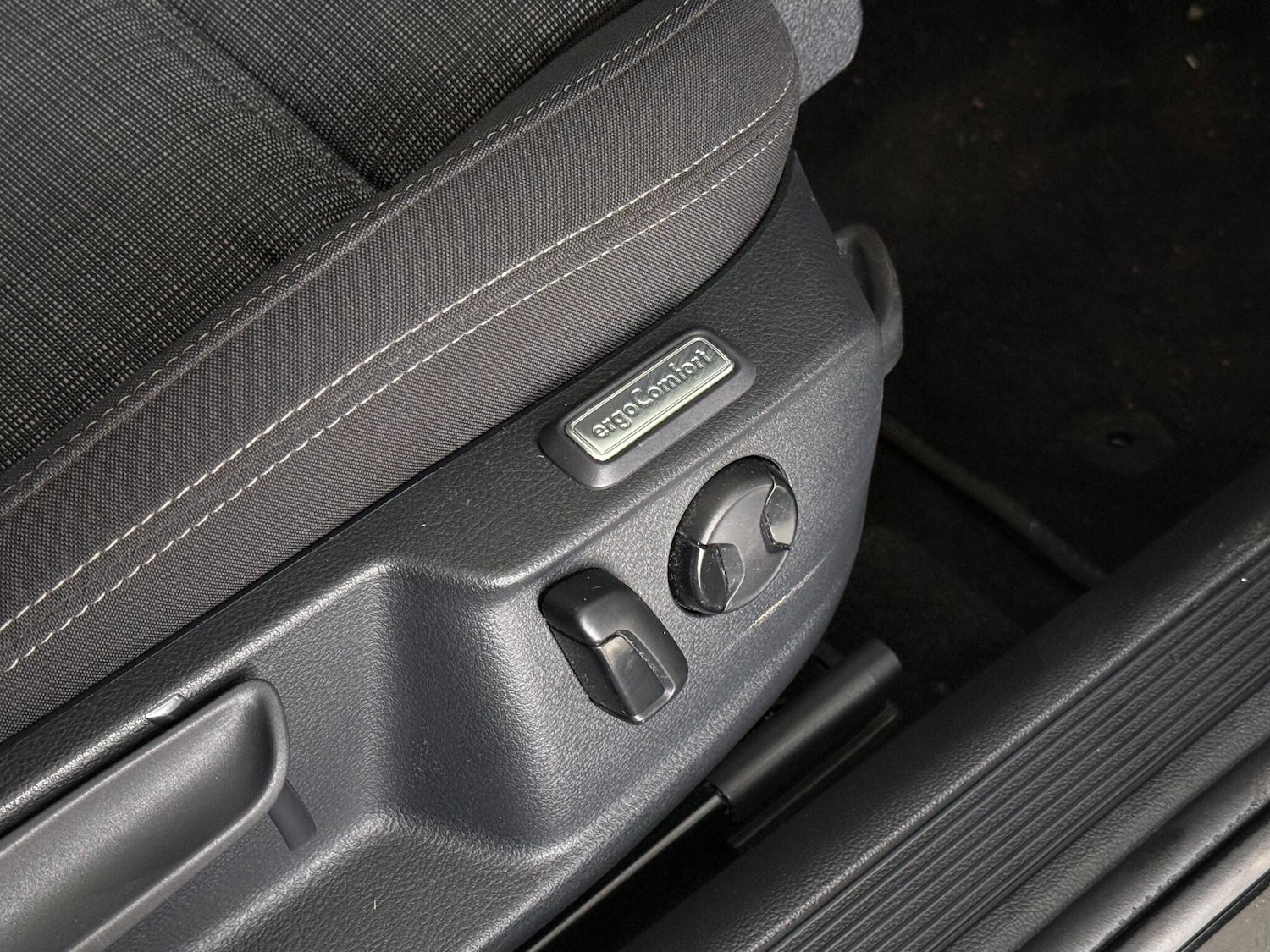 Used Volkswagen Passat 2022 for sale - 77216789: Photo 14