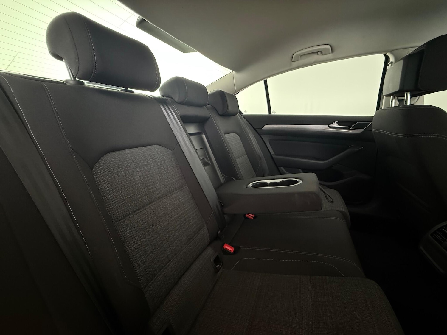 Used Volkswagen Passat 2022 for sale - 77216789: Photo 16