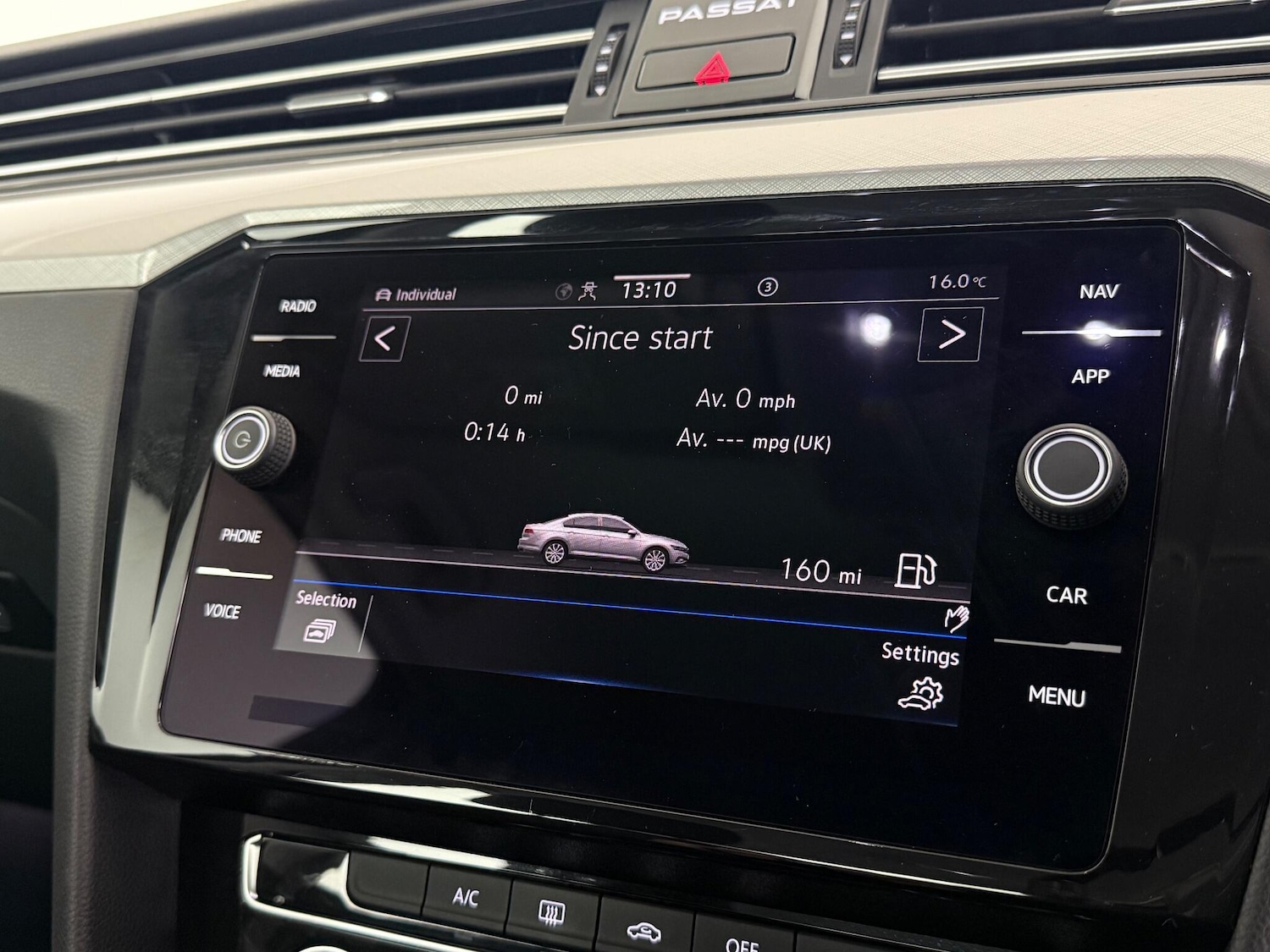 Used Volkswagen Passat 2022 for sale - 77216789: Photo 32