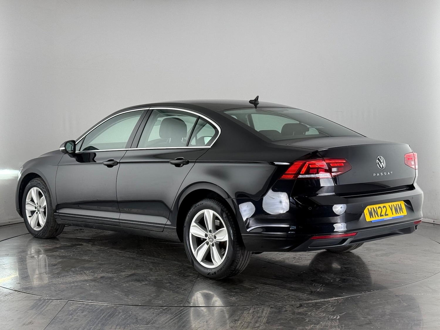 Used Volkswagen Passat 2022 for sale - 77216789: Photo 4