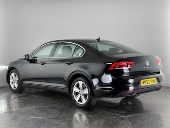 Used Volkswagen Passat 2022 for sale - 77216789: Photo