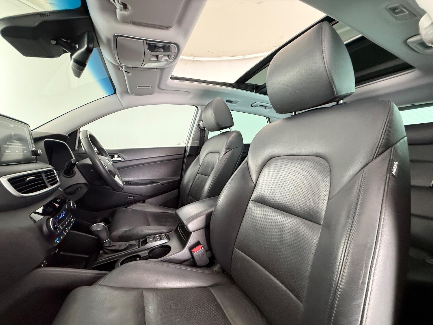 Used Hyundai TUCSON 2019 for sale - 77182332: Photo 12