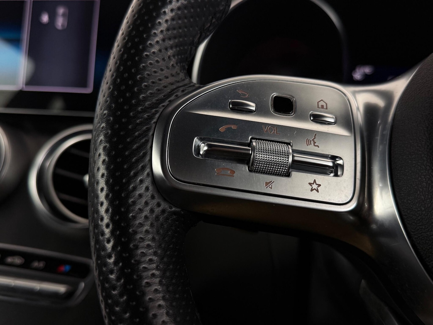 Used Mercedes-Benz C Class 2018 for sale - 77183201: Photo 16