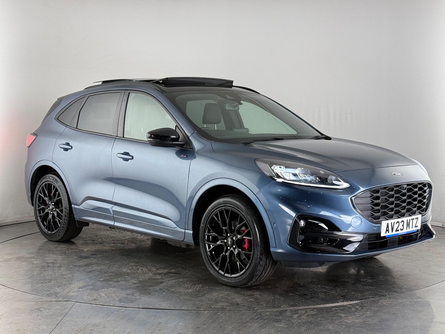 Used Ford Kuga 2023 for sale - 76466849: Photo 1