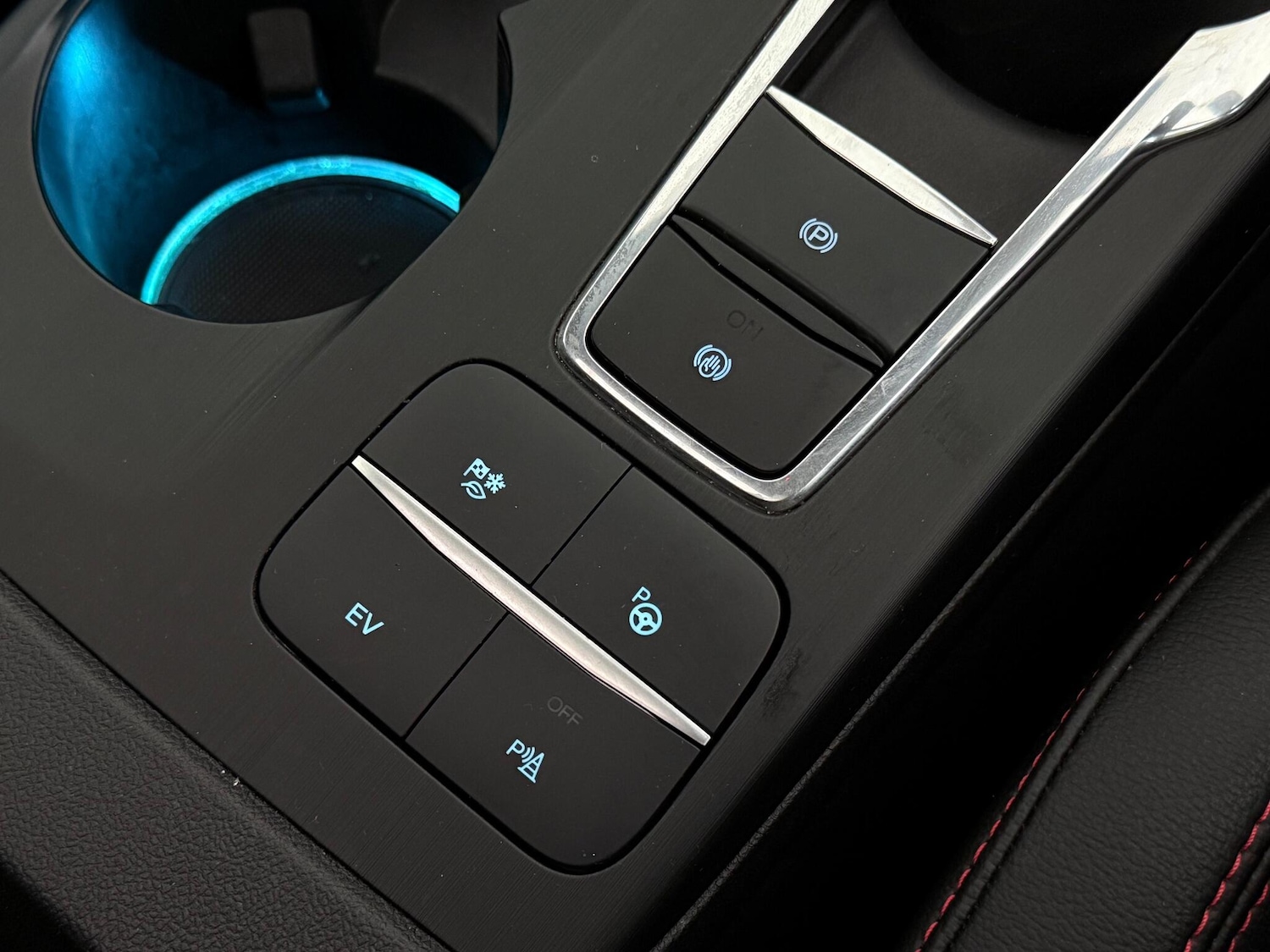 Used Ford Kuga 2023 for sale - 76466849: Photo 45