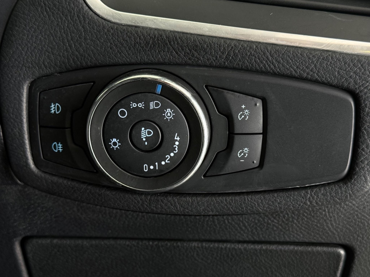 Used Ford S-Max 2017 for sale - 78048336: Photo 16