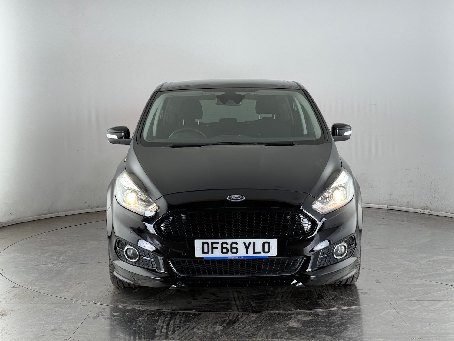 Used Ford S-Max 2017 for sale - 78048336: Photo 5