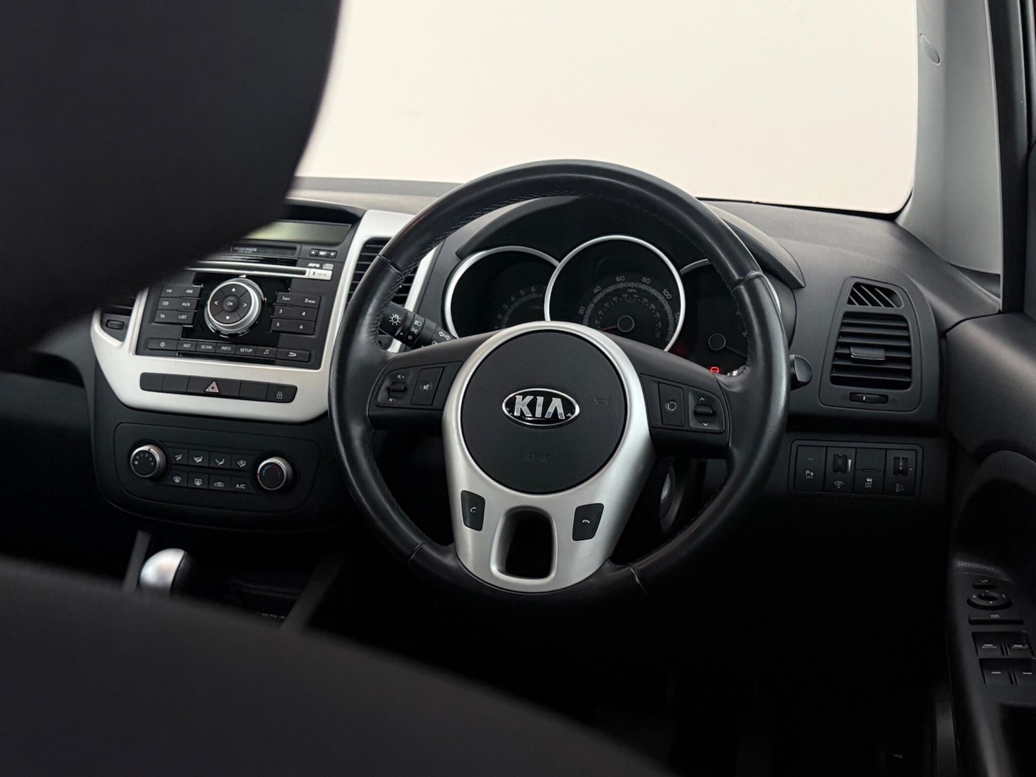 Used Kia Venga 2015 for sale - 77672123: Photo 15