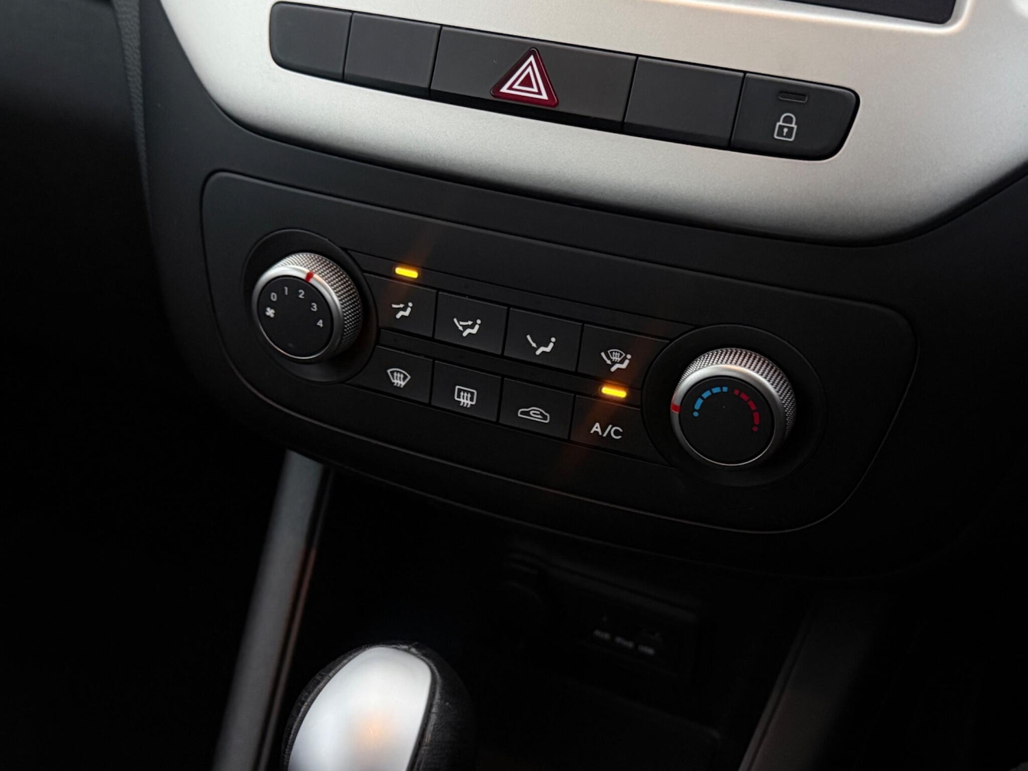 Used Kia Venga 2015 for sale - 77672123: Photo 23