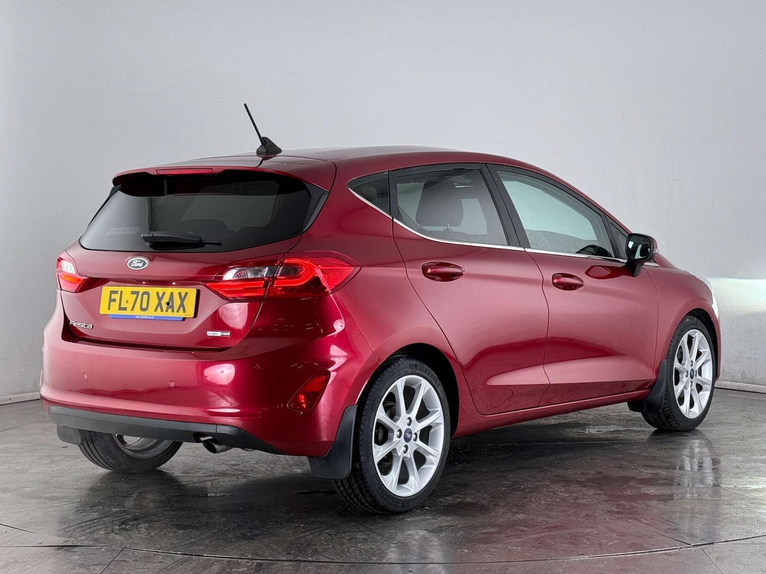 Used Ford Fiesta 2020 for sale - 77587408: Photo 3