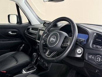 Used Jeep Renegade 2021 for sale - 79217028: Photo