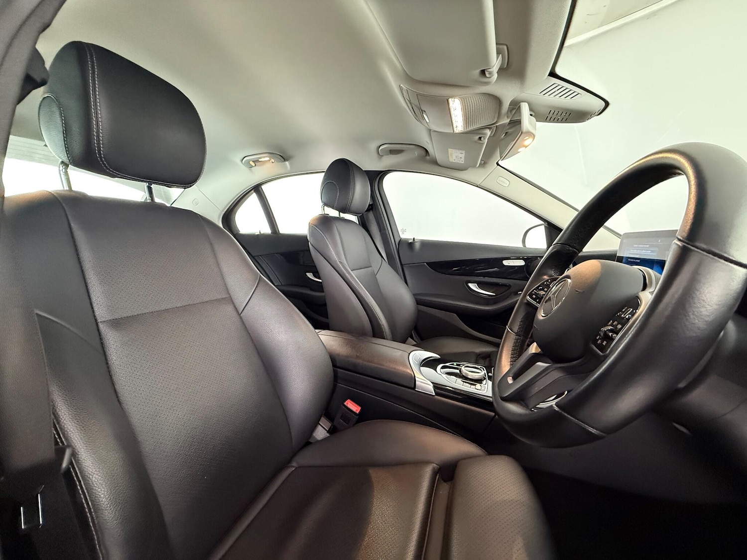 Used Mercedes-Benz C Class 2020 for sale - 77182957: Photo 11