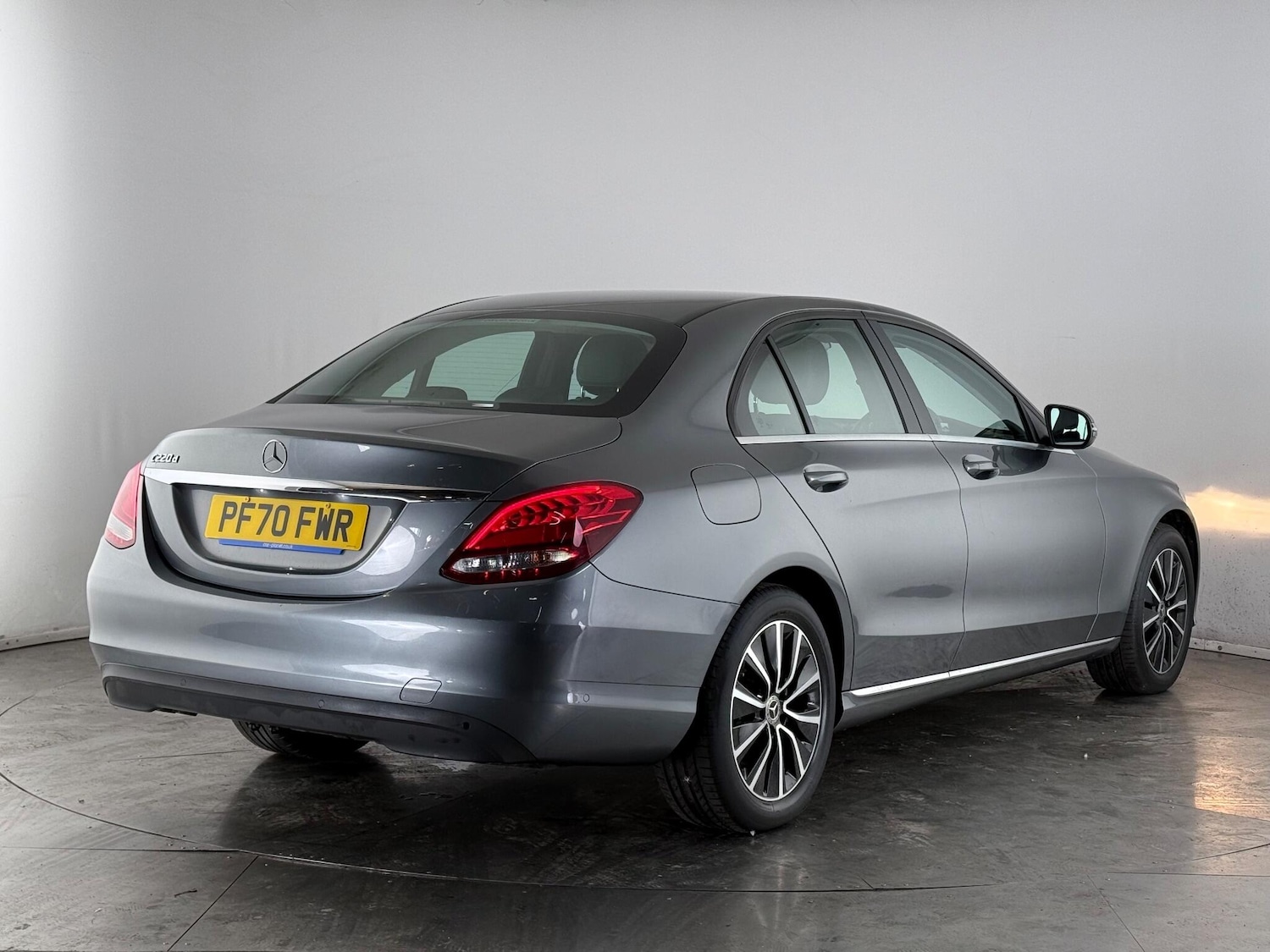 Used Mercedes-Benz C Class 2020 for sale - 77182957: Photo 4