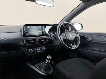 Used Hyundai i10 2022 for sale - 79337885: Photo