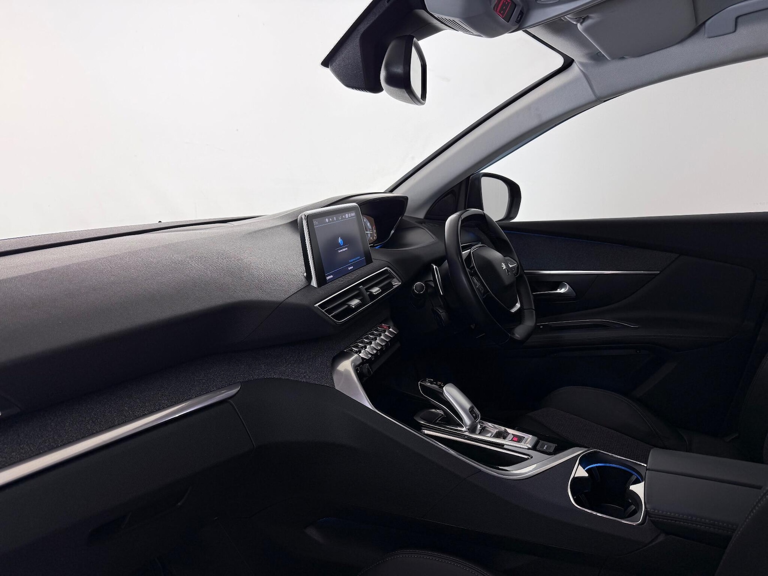 Used Peugeot 3008 2018 for sale - 77182386: Photo 15