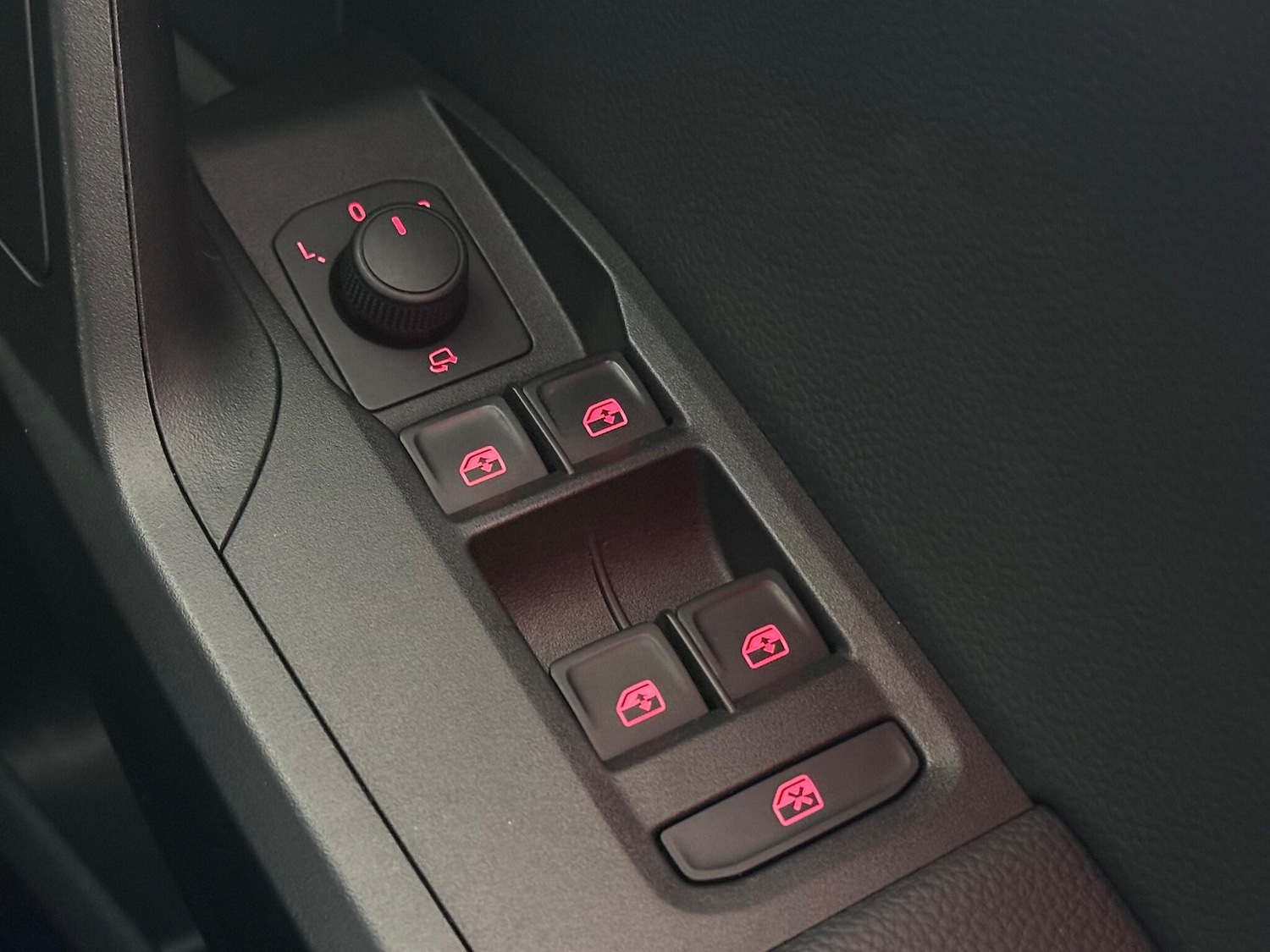 Used SEAT Arona 2023 for sale - 77182778: Photo 17