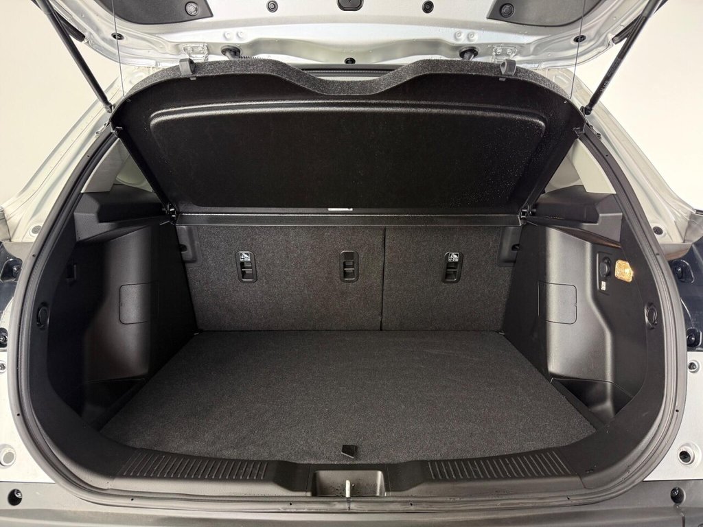 Used Suzuki SX4 S-Cross 2023 for sale - 76279978: Photo 10