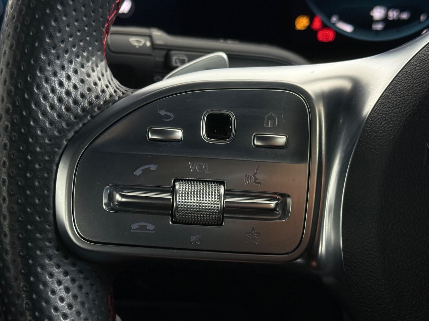 Used Mercedes-Benz A-Class 2018 for sale - 77760539: Photo 15