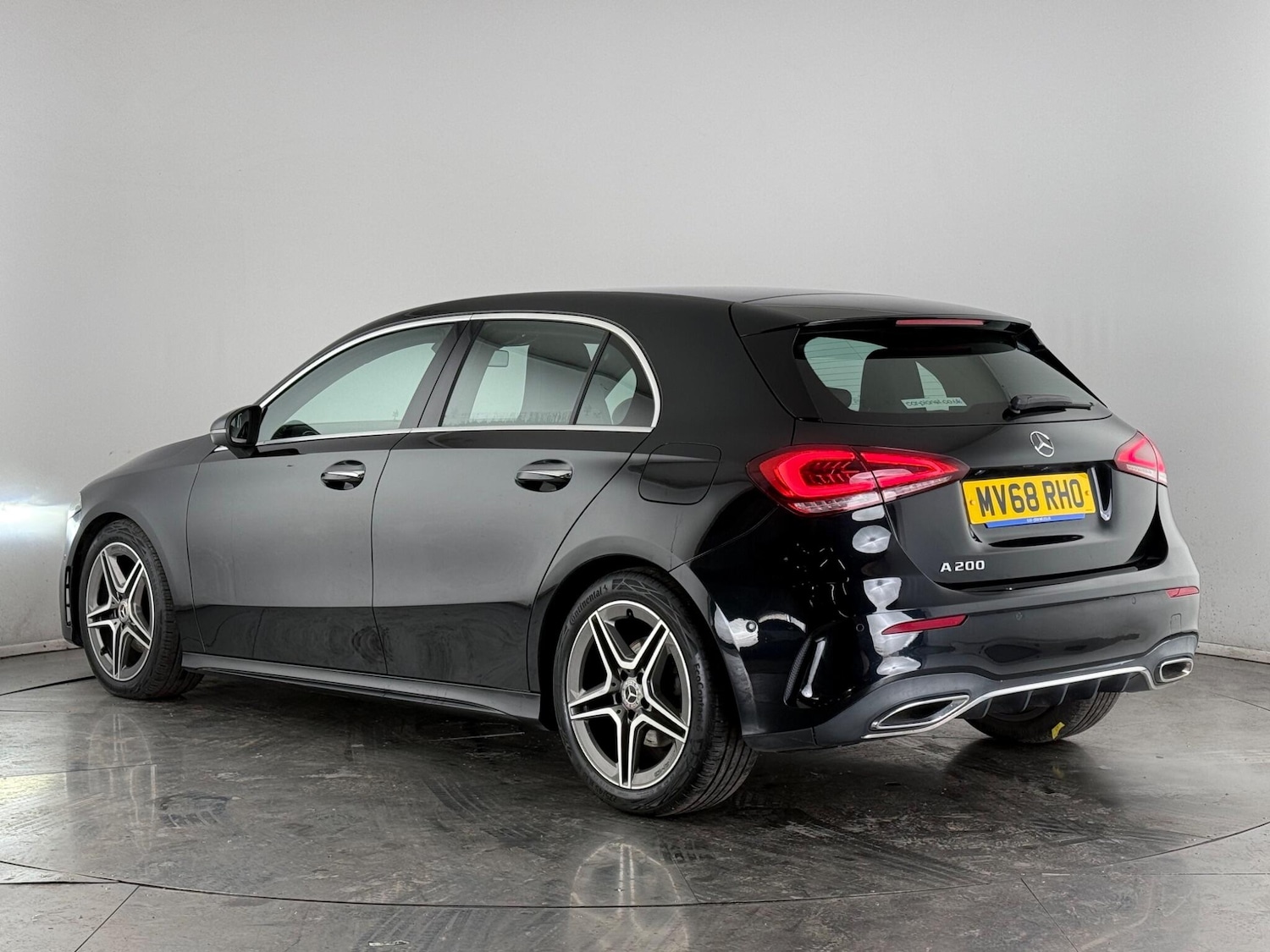 Used Mercedes-Benz A-Class 2018 for sale - 77760539: Photo 4