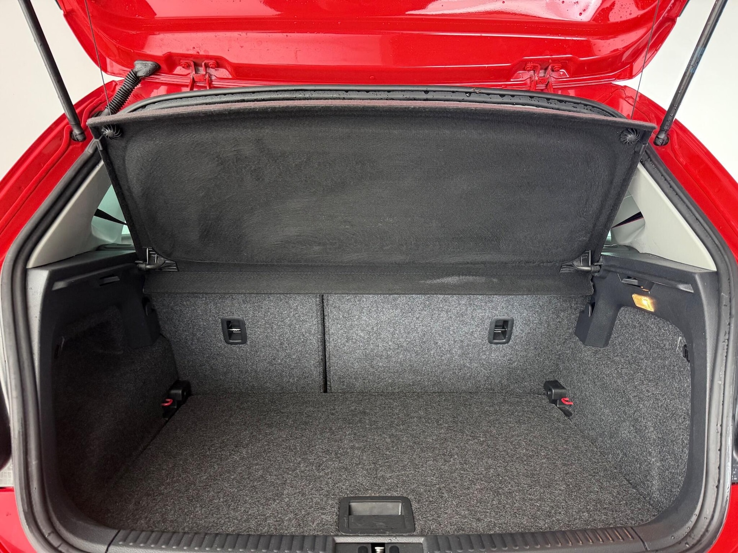 Used Volkswagen Polo 2017 for sale - 77247150: Photo 9